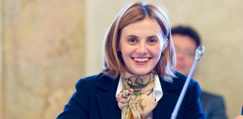 Ermina Salkičević- Dizdarević - Studirala i na Georgetown University